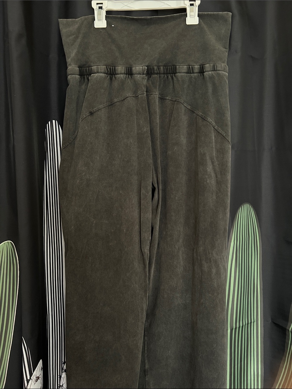 JoyLab Size Medium High Rise Wide Leg Pants - Picture 5 of 12